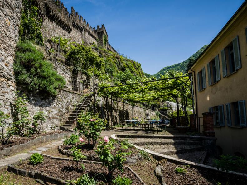 Image 8 - Ostello Montebello - Bellinzona Youth Hostel